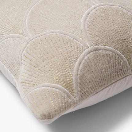 Velvet beige goudgeborduurde sierkussenhoes Jane 60x40 cm