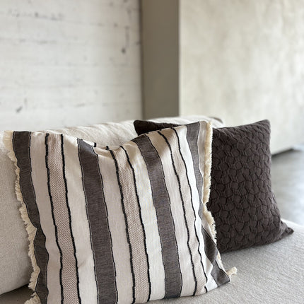 100% biologisch katoenen geweven gestreepte sierkussenhoes Holly 50x50 cm