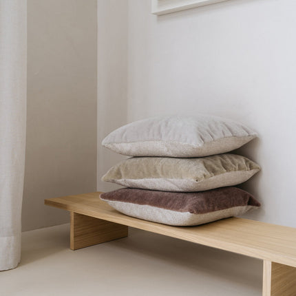 Luxe mohair sierkussenhoes Amy saliegroen 50x50 cm