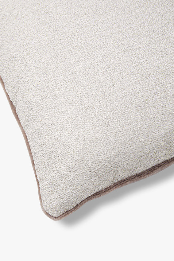 Luxe mohair sierkussenhoes Amy aubergine 50x30 cm