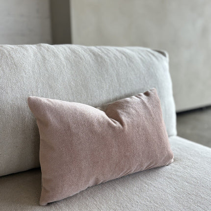 Satijnmohair sierkussenhoes Sara blush 50x30 cm