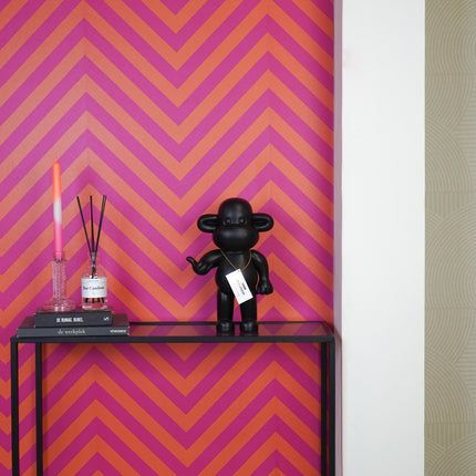 Ornament - Hang loose Aap Beeld  'The Legend' - Polyresin - Zwart - 20,5x13,5x35cm