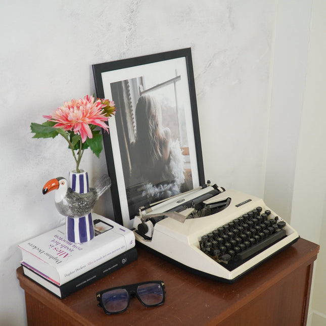 Vaas - Flesvaasje Toekan - Dolomiet - Violet/Grijs/Oranje - 16,5x7,5x16cm