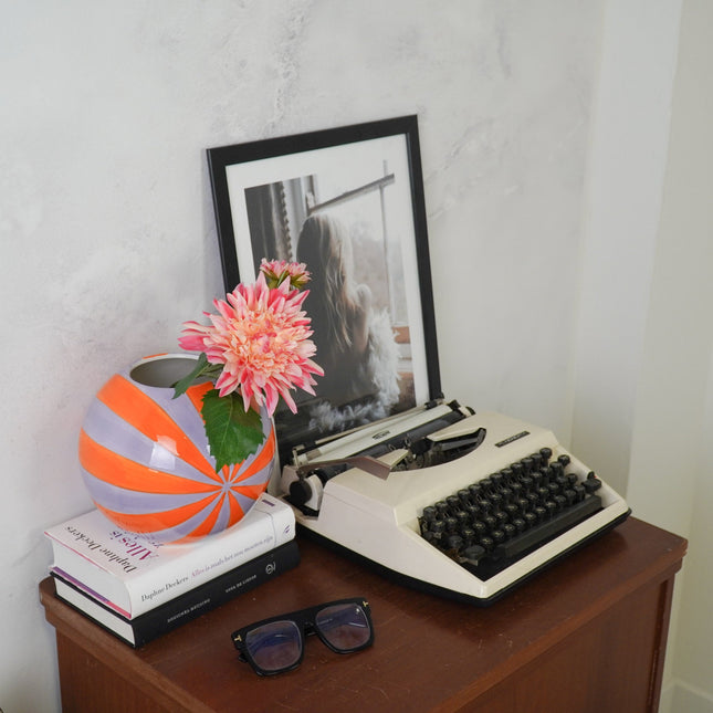 Vaas - Bloemenvaas Swirl - Dolomiet - Oranje/Lila - 20x20x17cm