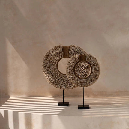 De schelp Réunion op standaard - naturel