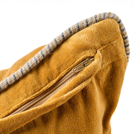 De Velvet Crush kussenhoes - mosterdgeel - 50x50