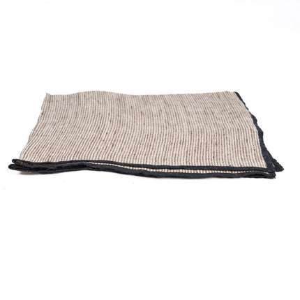 The Code linnen servet - naturel zwart - 45x45