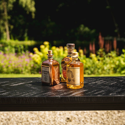 De Visgraat hoge tafel - zwart - 140 cm