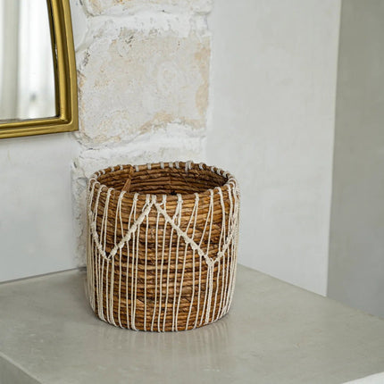 De Macra-mazing mand - natuurlijk wit - M