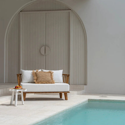 De organische bijzettafel - natuurwit