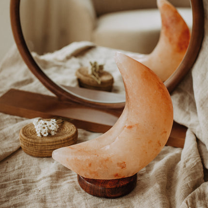 Oranje grote zoutsteen maanlamp